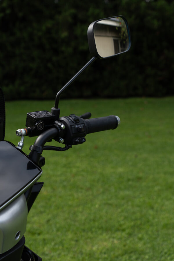MOTO TDR2 NEGRA - MOVAR