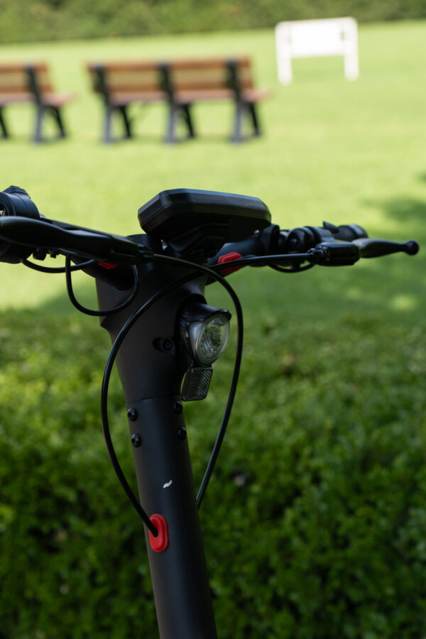 Monopatín Eléctrico modelo A3 Urban- MOVAR