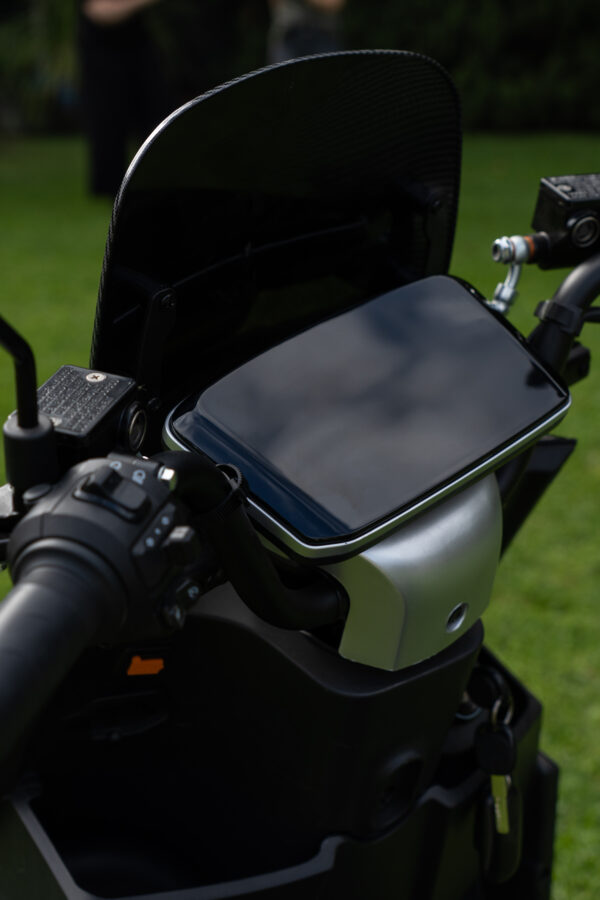 MOTO TDR2 NEGRA - MOVAR