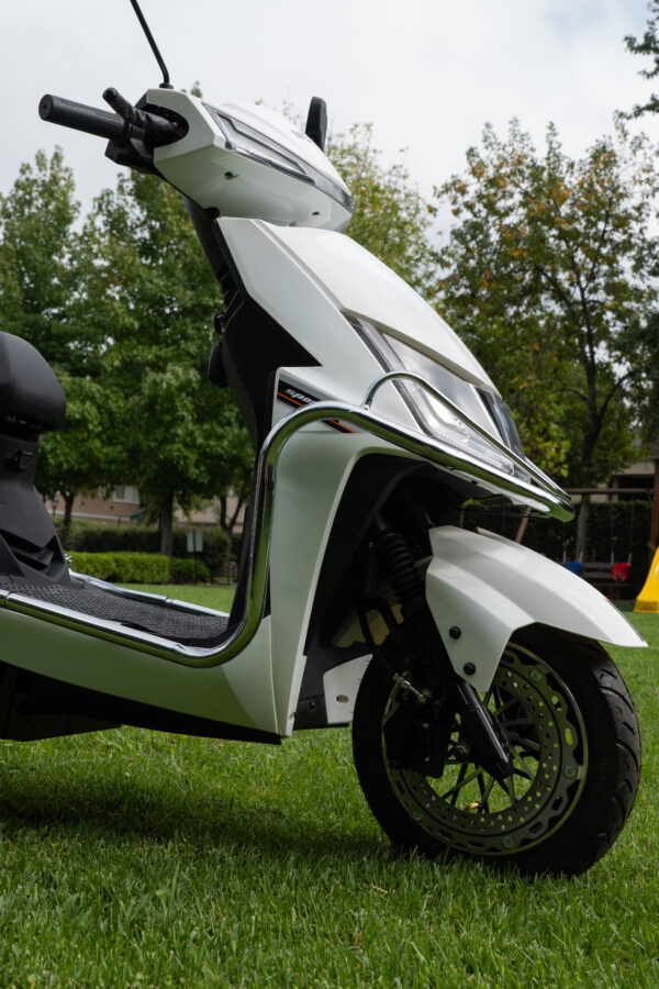MOTO TDR3 BLANCA - MOVAR
